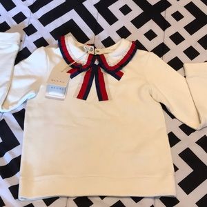 GUCCI STRIPE SWEAT SHIRT🔥🔥🔥🔥NWT